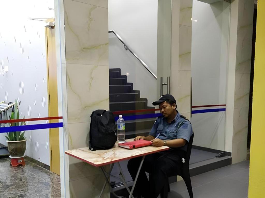 Id Hotel Yayasan Segamat Dış mekan fotoğraf