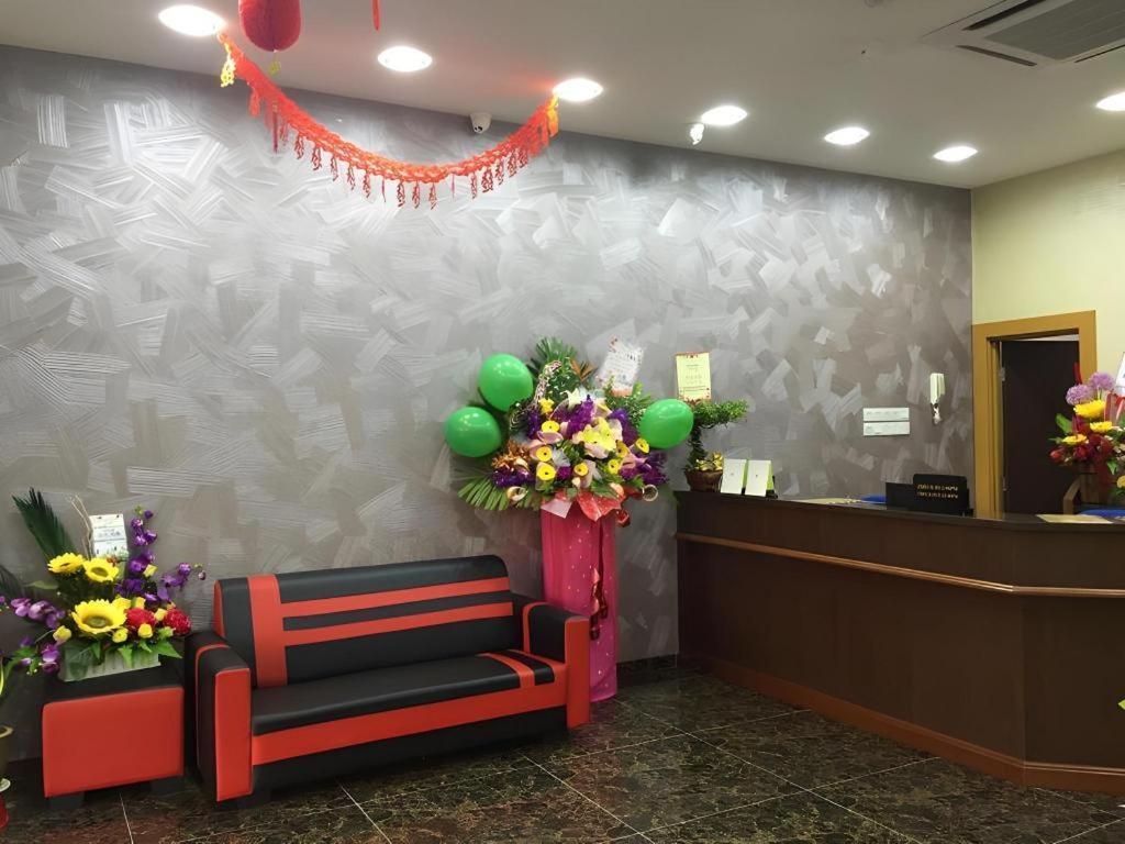 Id Hotel Yayasan Segamat Dış mekan fotoğraf