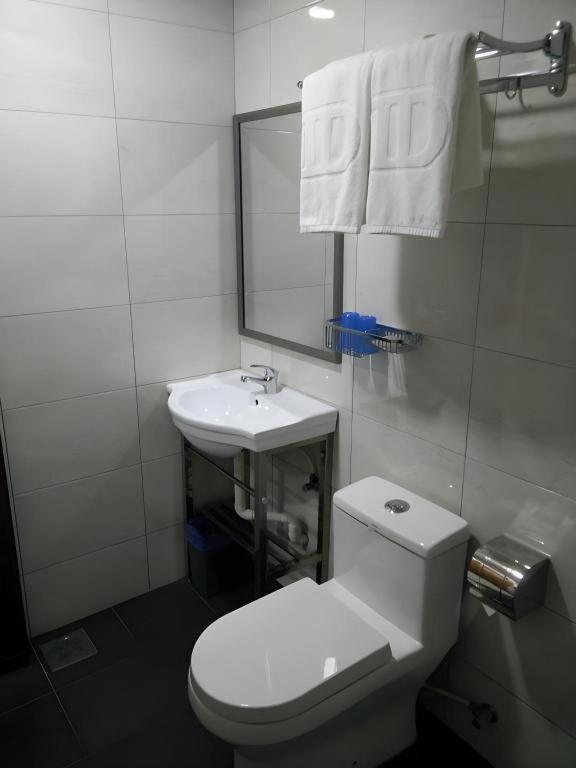 Id Hotel Yayasan Segamat Dış mekan fotoğraf