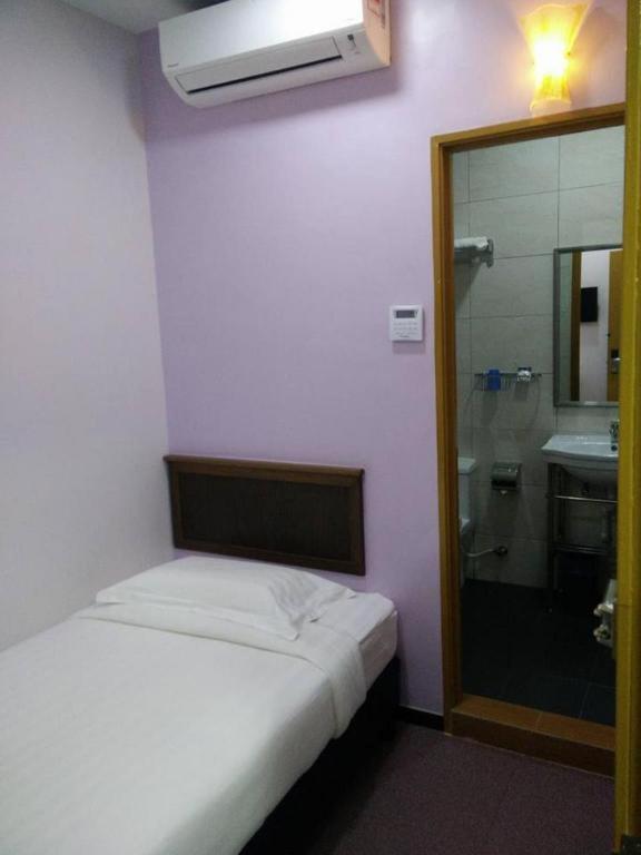 Id Hotel Yayasan Segamat Dış mekan fotoğraf